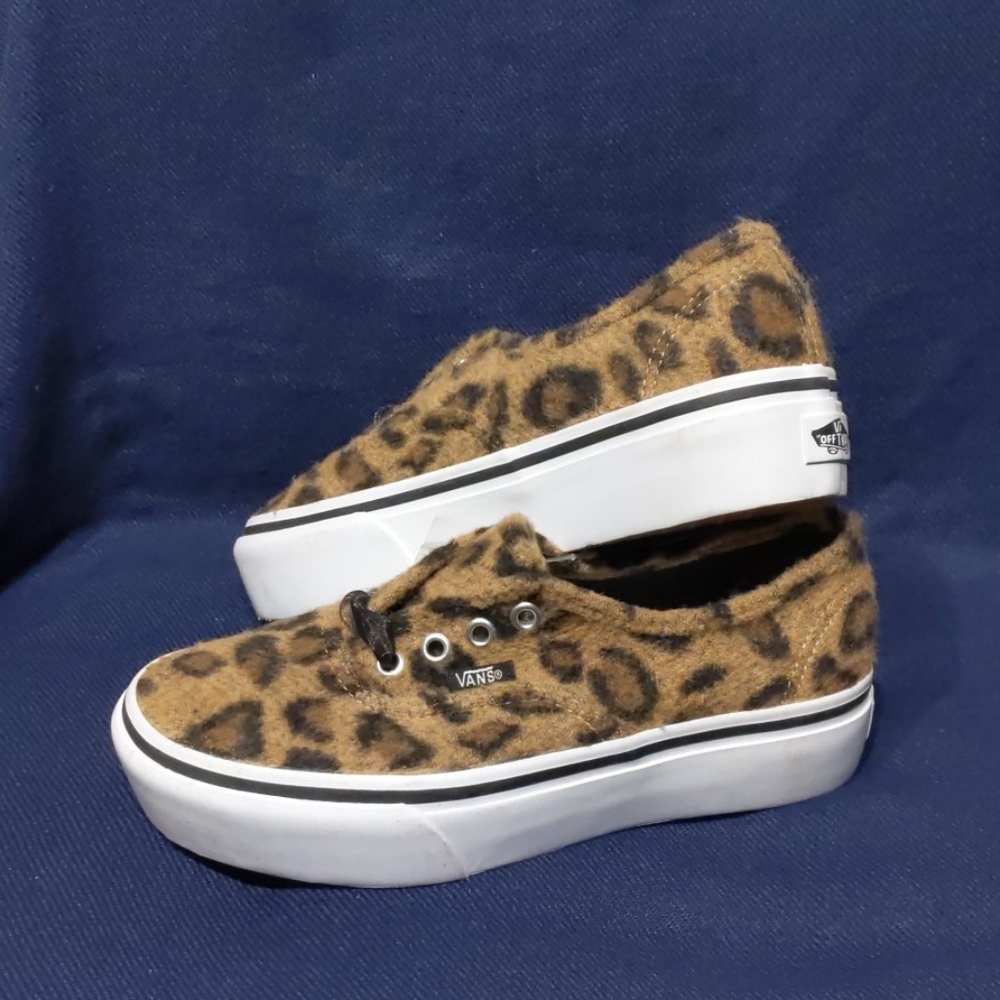 NWT Vans Fuzzy Authentic Platform 2.0 Shoes - Picture 5 of 7